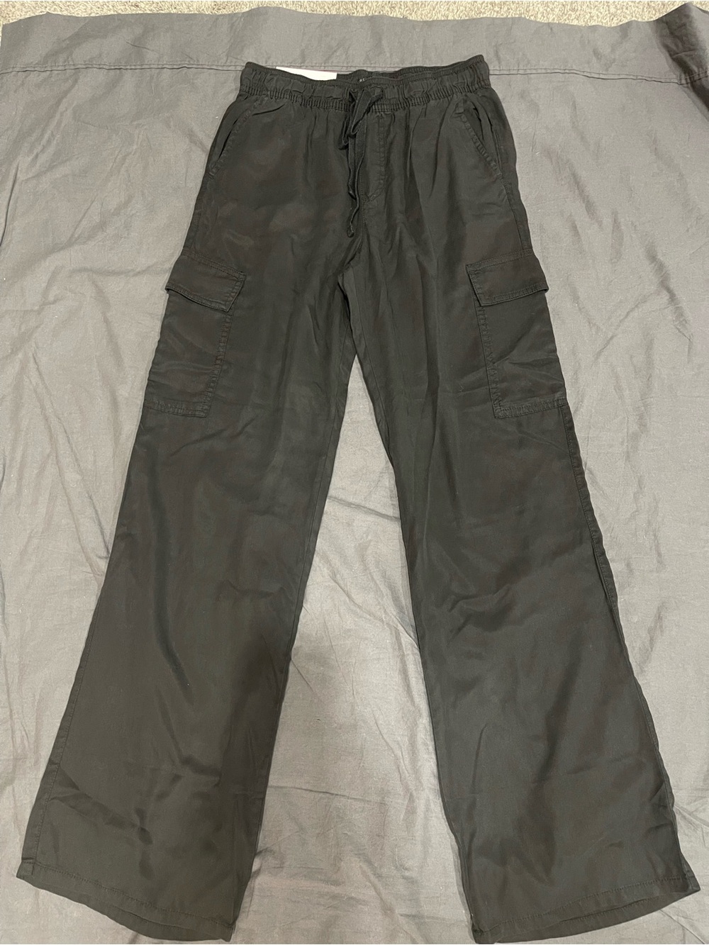 Social Standard by Sanctuary NWT Black Cargo Pants